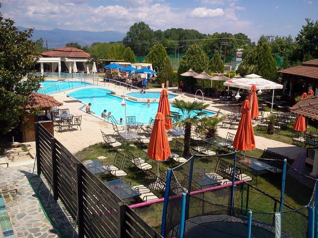 Oasi Otel Káto Loutrákion Dış mekan fotoğraf