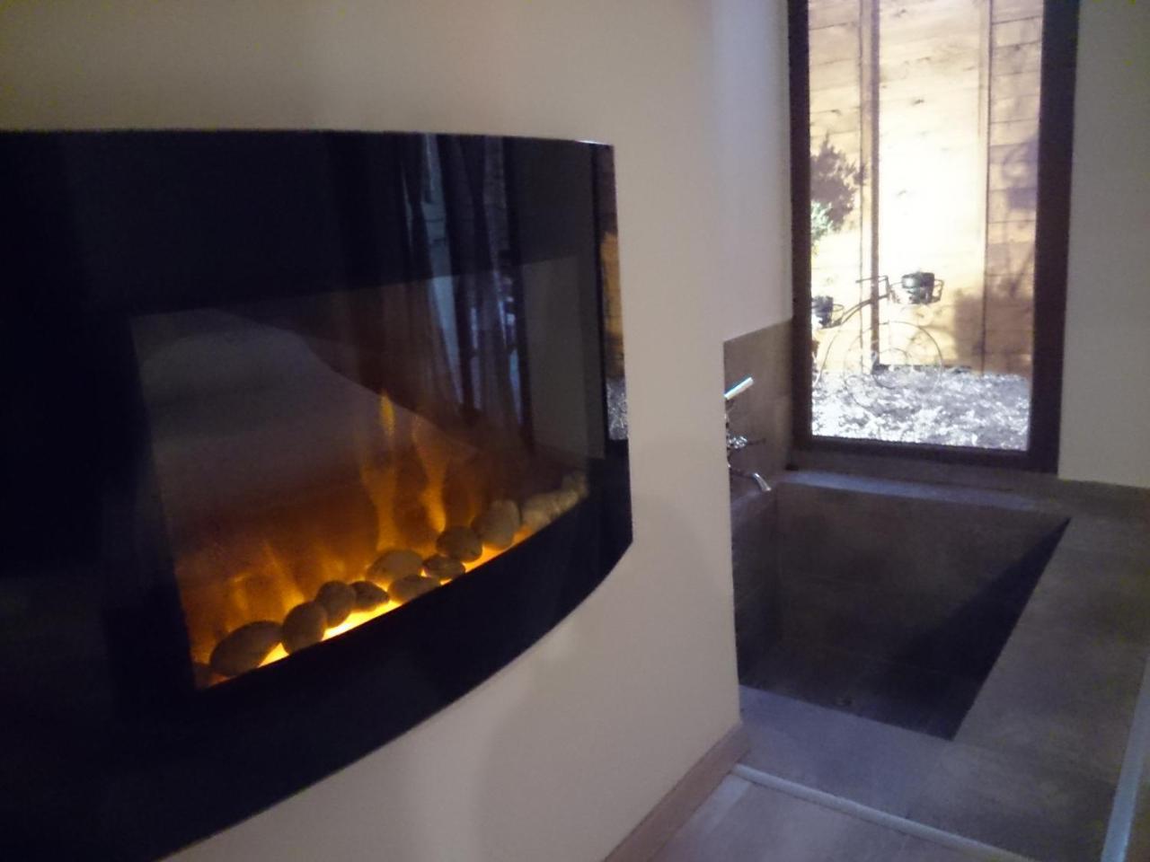 Oasi Otel Káto Loutrákion Dış mekan fotoğraf