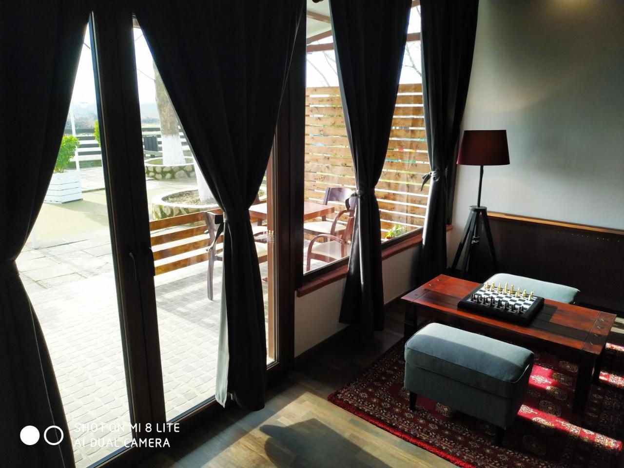 Oasi Otel Káto Loutrákion Dış mekan fotoğraf